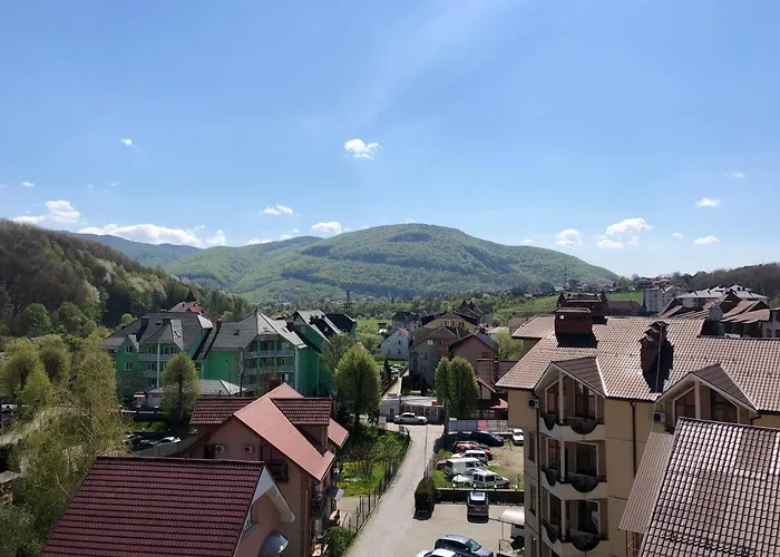 公寓 центр солнечное закарпатье 波利亚纳